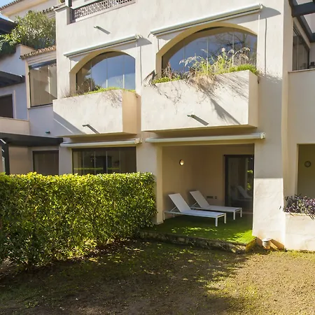 Paramount Medina Apartment *