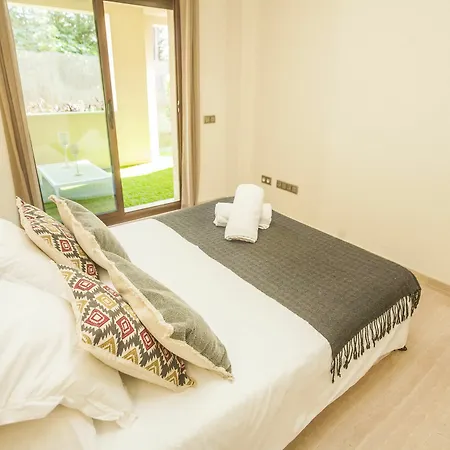 Paramount Medina Apartment *
